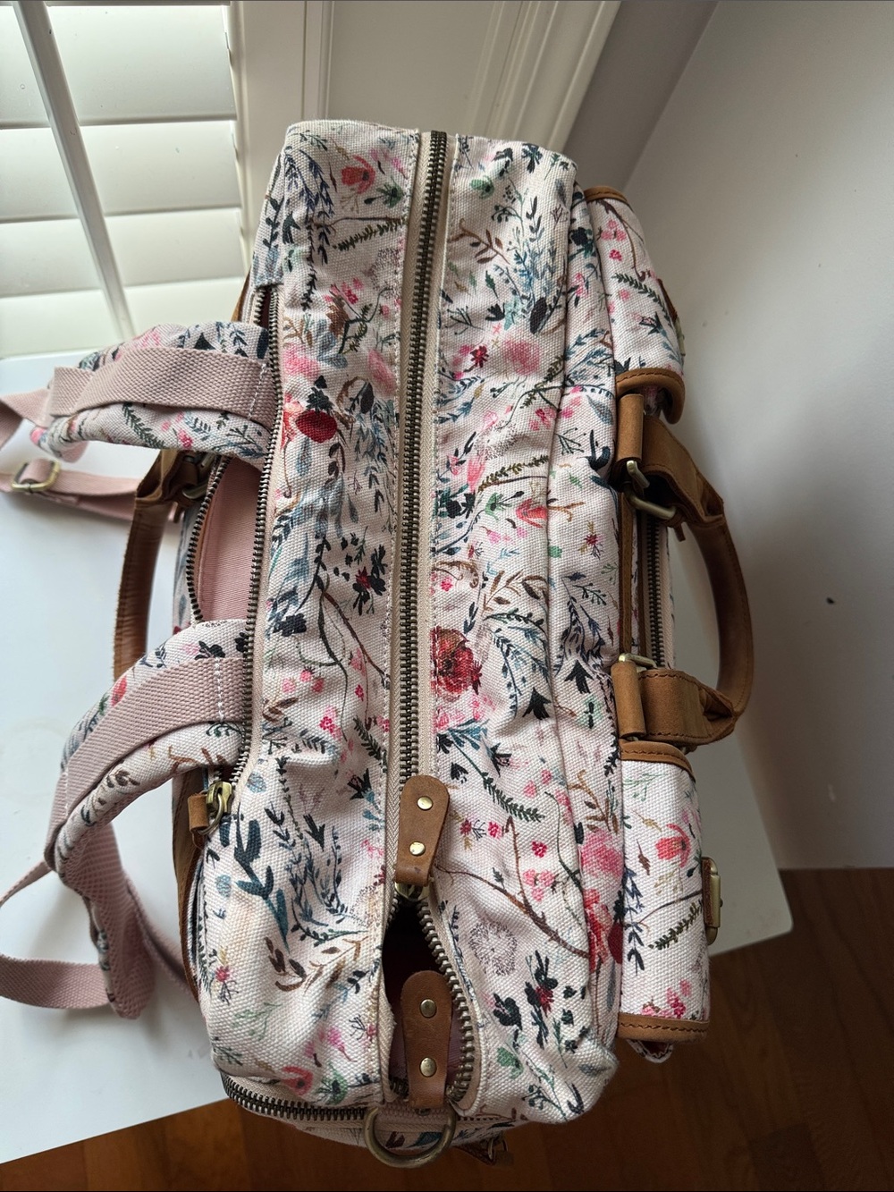House of Flynn Evermore Pink Floral Baby Bag/Pro Camera bag with Tan Trim - Picture 6 of 9